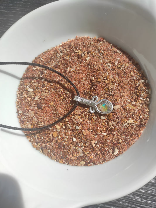 Pendentif inox et opale éthiopienne semi polie